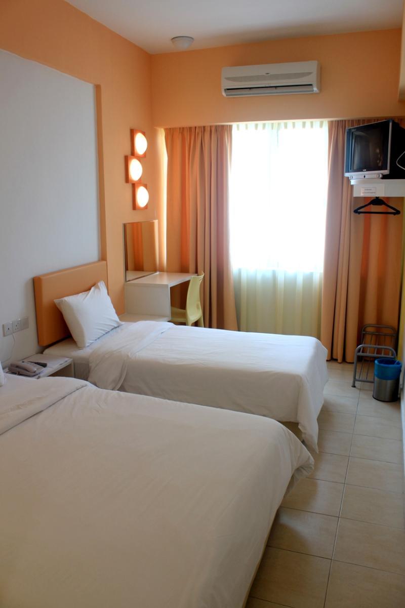 Yy38 Hotel Куала Лумпур Екстериор снимка